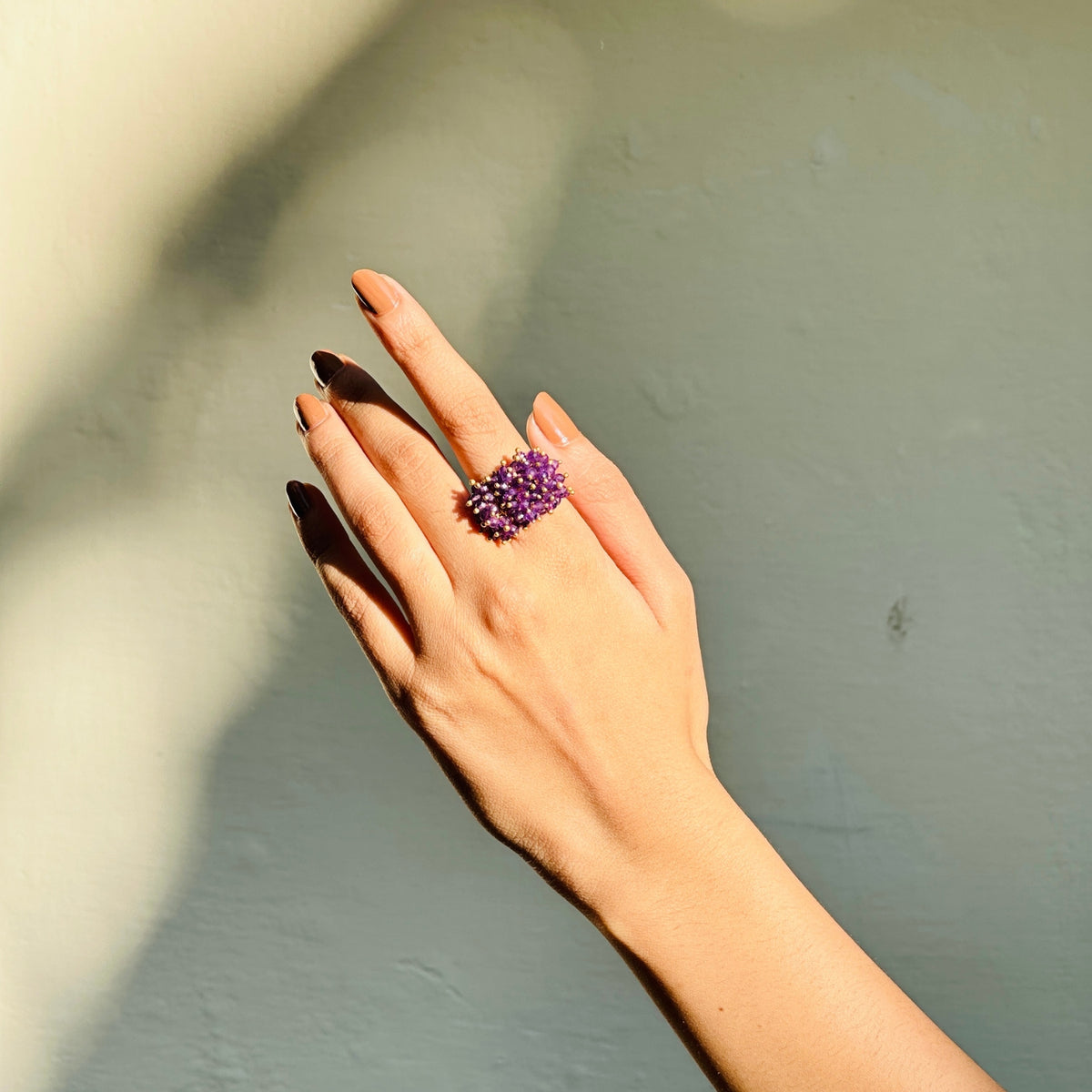 Amethyst beads statement ring 
