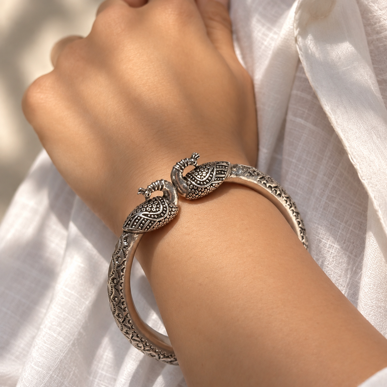 Dyuti Peacock Silver 925 Bangle
