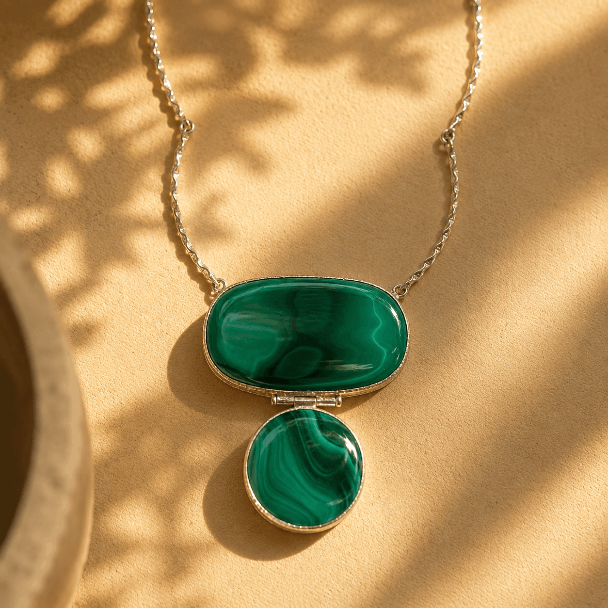 Elara Malachite Silver 925 Pendant Necklace