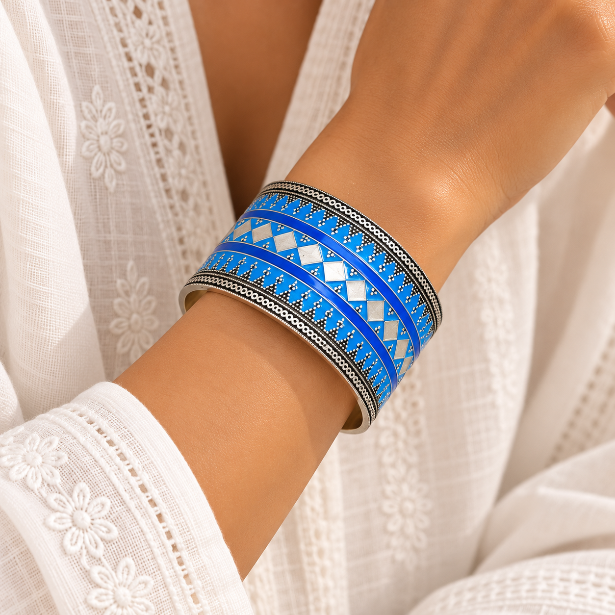 Kedara Enamel Silver 925 Cuff Bangle