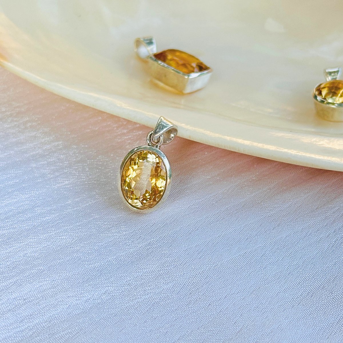 Citrine silver 925 pendant for women

Natural citrine gemstone silver pendant

Yellow citrine 925 sterling silver pendant

Citrine stone silver pendant India

Elegant citrine silver pendant online

Minimal Pendant 