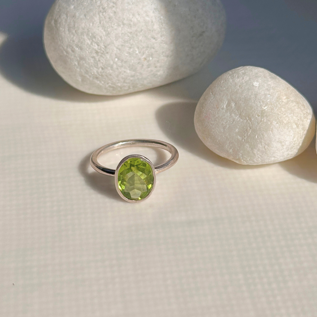 Minimal Ring

Minimal Silver ring

Ring for daily wear

Natural peridot gemstone silver ring

Green peridot 925 sterling silver ring

Natural peridot gemstone set in 925 sterling silver ring

 Handcrafted peridot silver 925 ring for daily wear

green stone 925 silver ring with polished finish