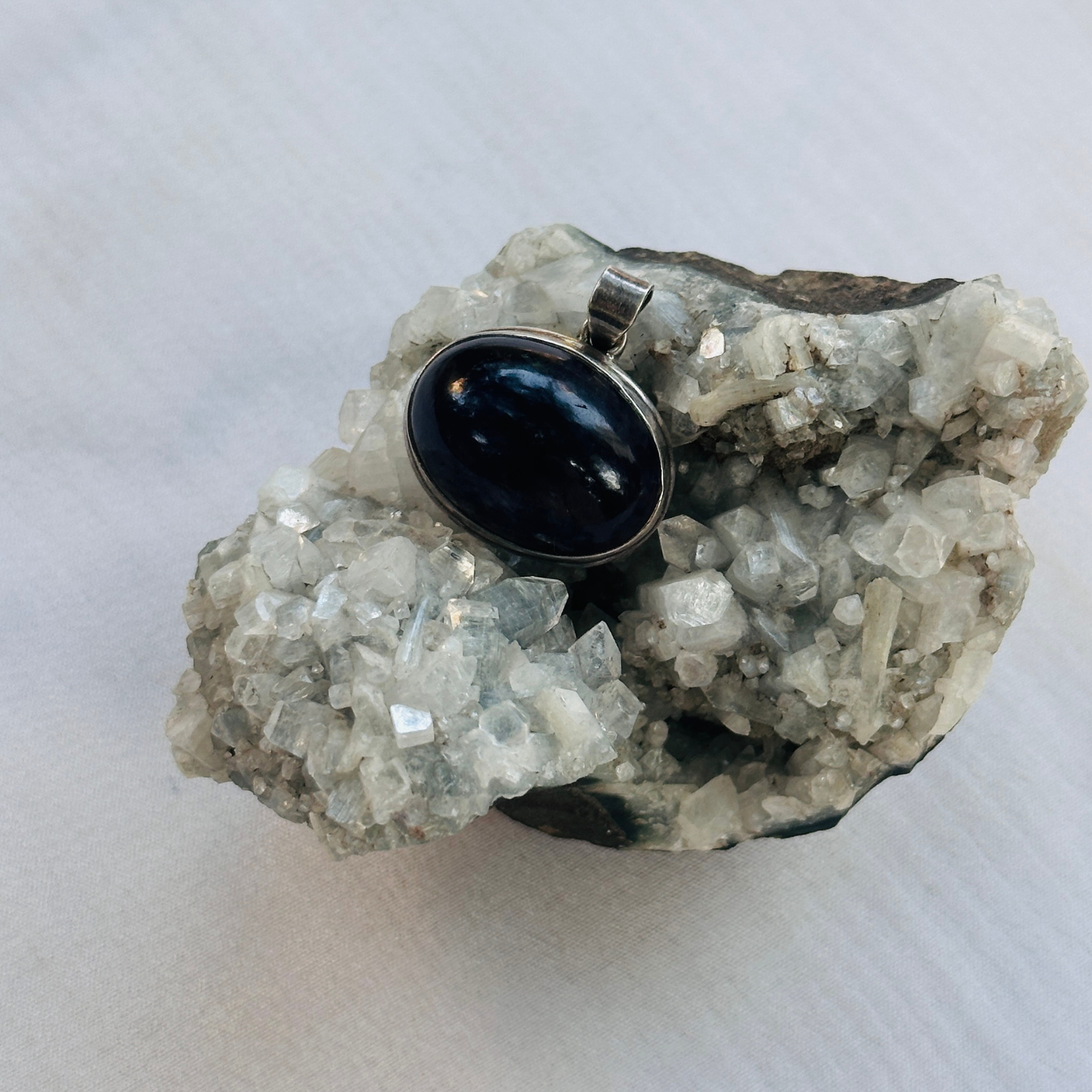 Purple amethyst 925 sterling silver pendant