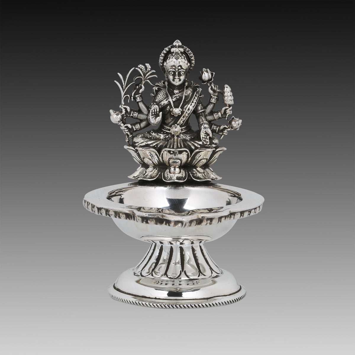 Srinidhi Silver Diya