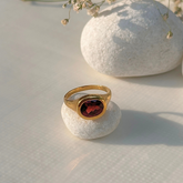 Garnet 18k gold plated silver 925 ring

Natural garnet gemstone gold plated silver ring

Red garnet 925 silver gold plated ring

Red stone ring

