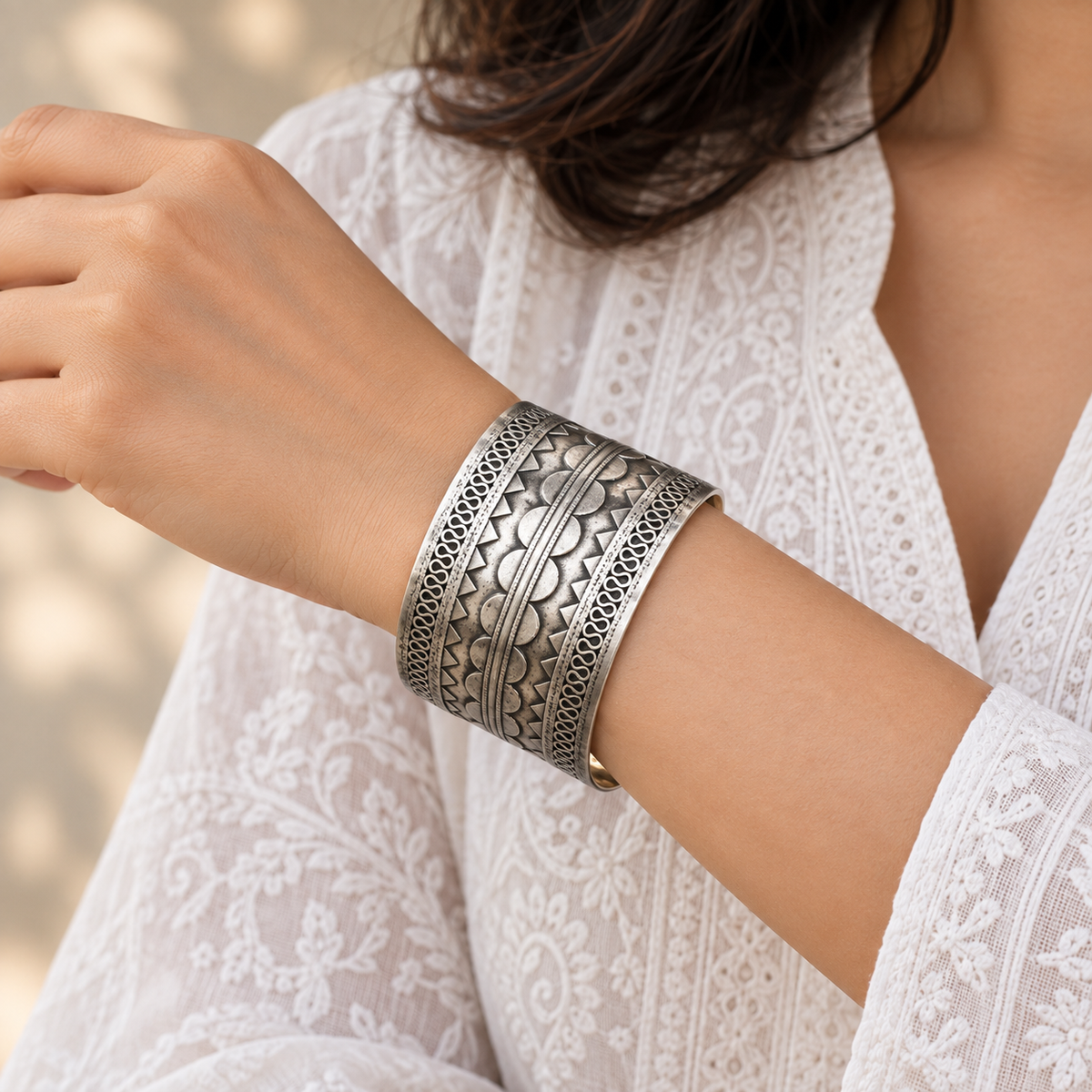 Sham Handcuff