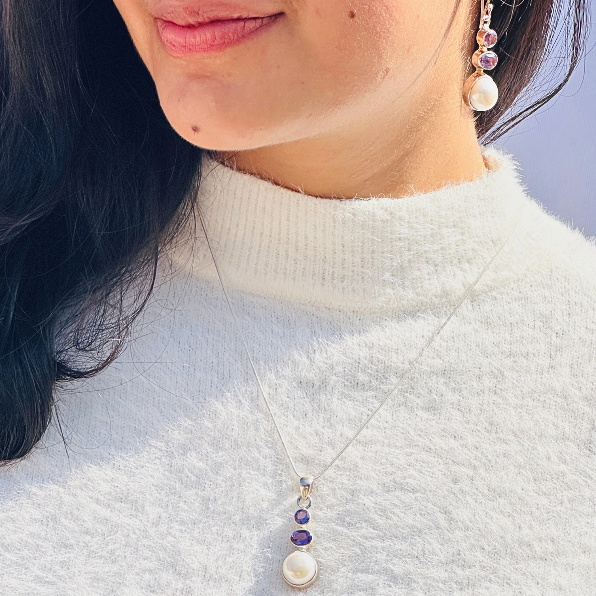 Amethyst pearl silver 925 pendant for women

Natural amethyst and pearl silver pendant

Amethyst pearl 925 sterling silver pendant

Amethyst pearl stone silver pendant 

Minimal Pendant