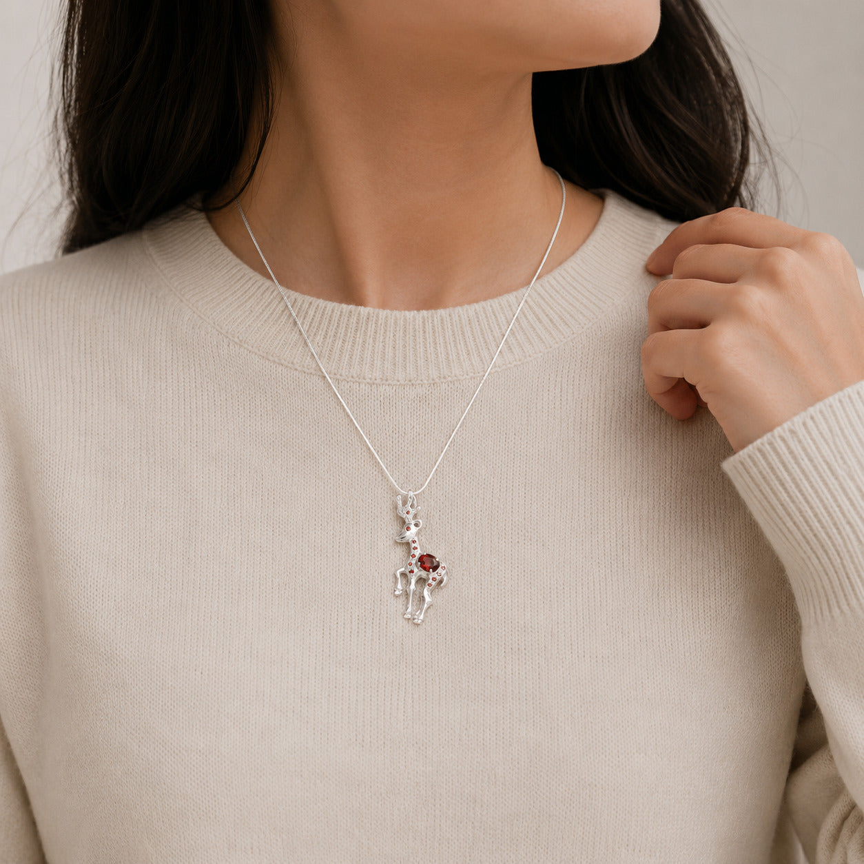 Garnet Deer Shaped Silver 925 Pendant