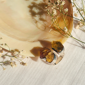 Natural citrine silver 925 ring for women

Yellow citrine gemstone sterling silver ring

Citrine 925 silver ring minimal elegant design

Handcrafted citrine silver ring India

Premium citrine silver ring online