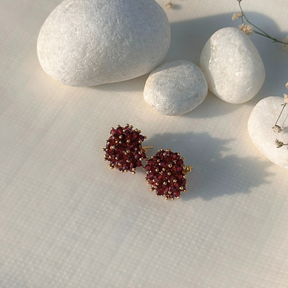 Garnet silver 925 earrings for women
Natural garnet gemstone silver earrings

Red garnet 925 sterling silver earrings

Garnet stone silver earrings