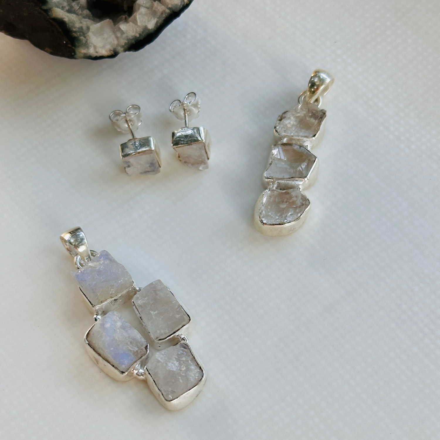 Silver jewelry set with pendants and earrings 

Minimal Jewelry

Minimal white jewelry