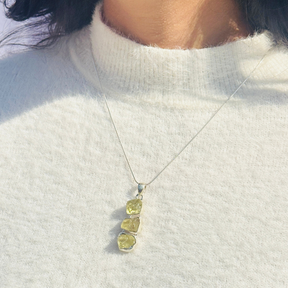 minimal pendant
silver pendant
peridot pendant