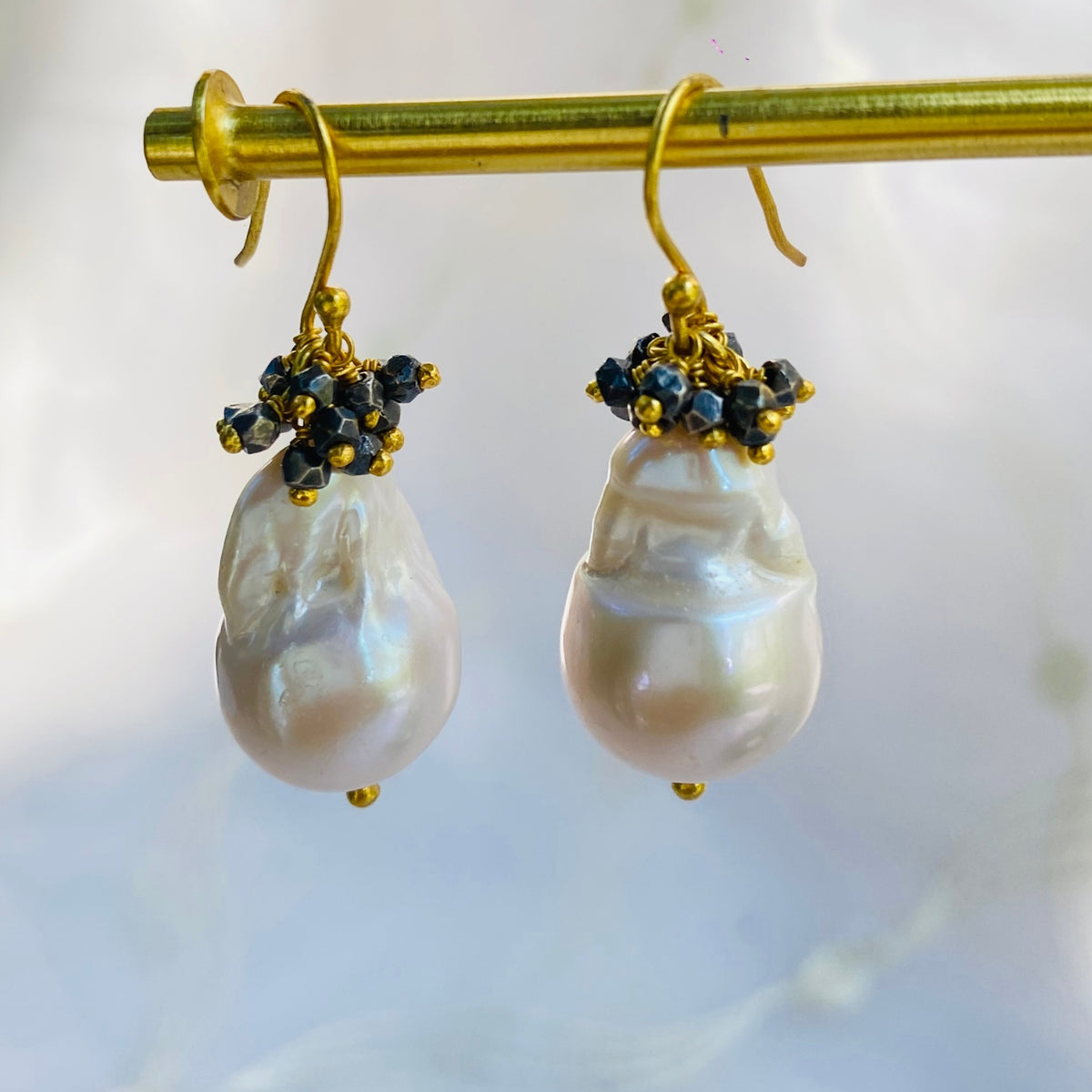 Peta Pearl Drop Earrings