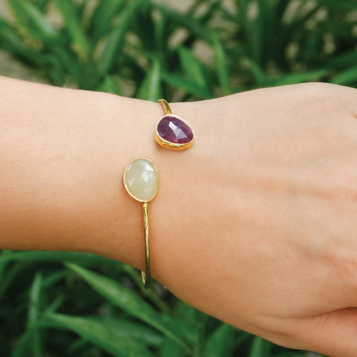Sapphire & ruby gold plated bangle