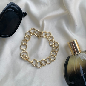 Zuha Golden Chain Bracelet