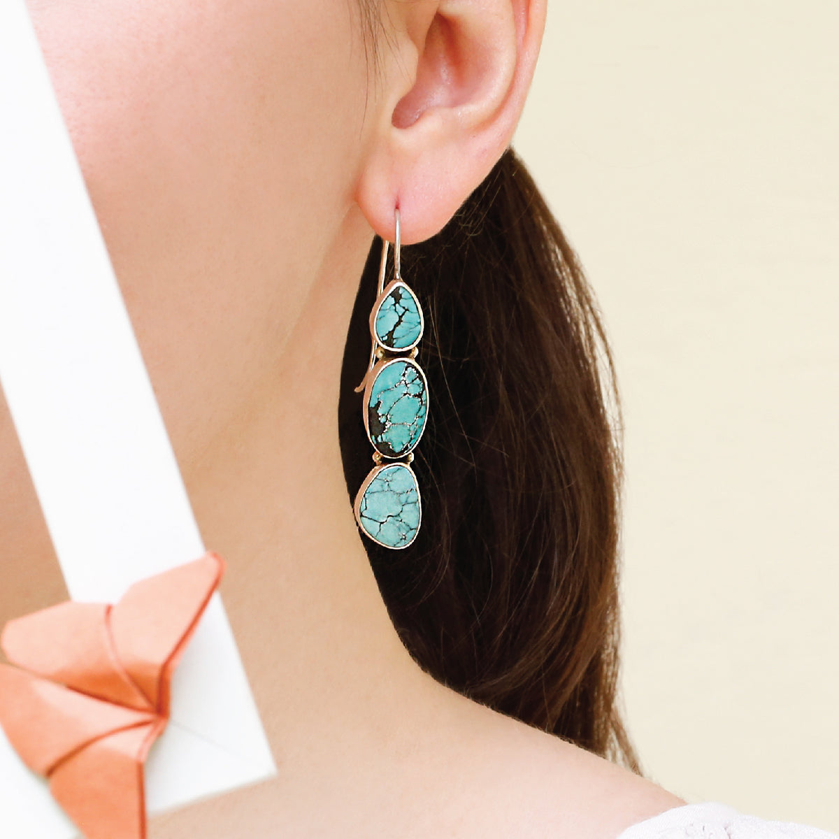 Dropping Stylish modern turquoise Silver 925 earrings