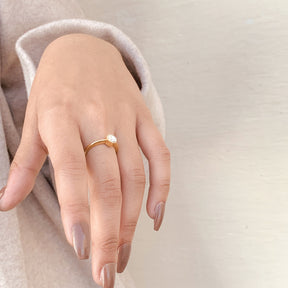 Enticing Diamond and 18k Gold Plated Silver Ring