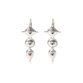 long earrings, small earrings, hoops, drops, danglers, studs, stud earrings, Handcuff, Red onyx, Black onyx, jewelery, Certified jewelry, Oval ring, square ring, round ring, Abalone, Labradorite, Morganite, Lemon quartz, quartz, Tanzanite, Iolite, Blue, V