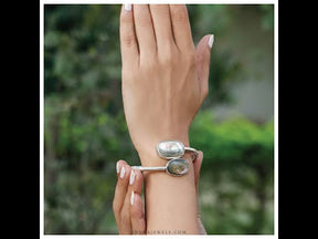 Oval end Abalone bangle