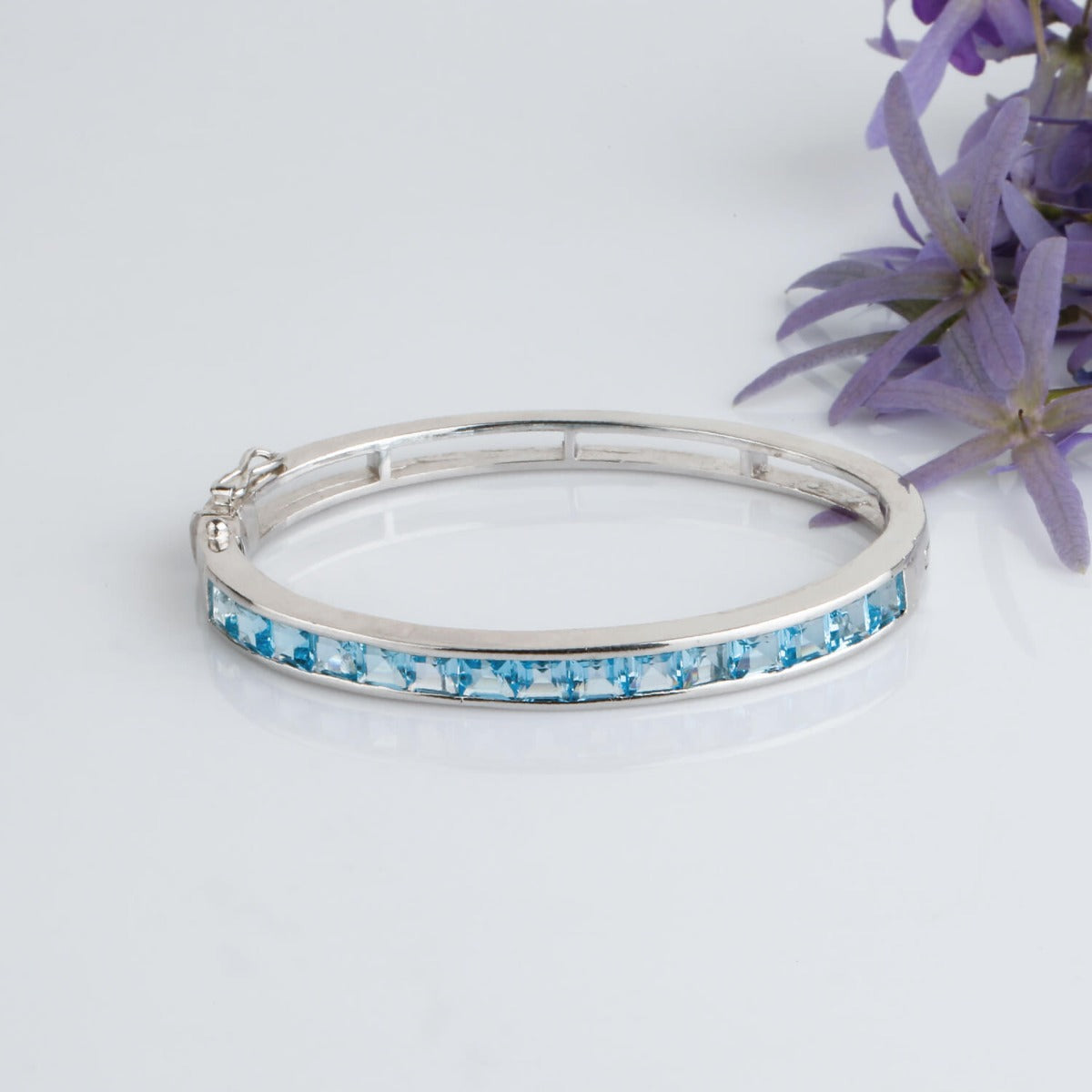 silver bangle 
