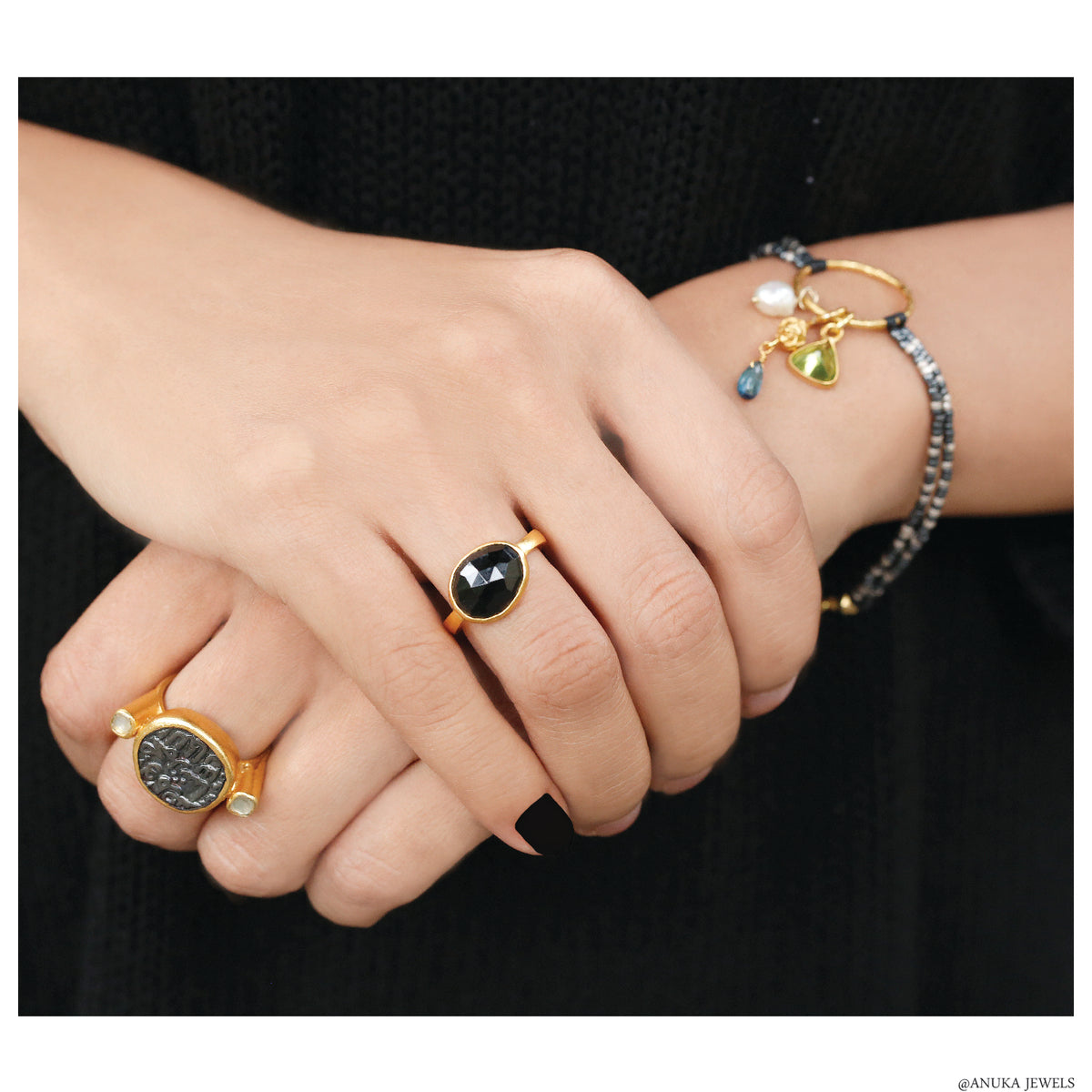  Handcuff