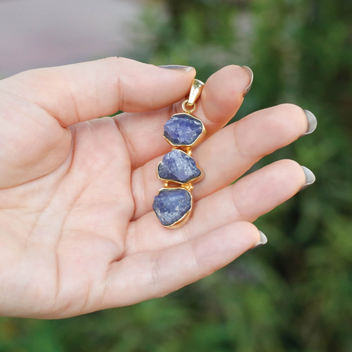 rough stone jewelry, raw stone jewelry, buy tanzanite jewelry, buy raw stone jewelry, sterling silver pendant, buy pendant, buy pendant online, buy tanzanite pendant, raw tanzanite pendant, gold pendant, gold plated tanzanite pendant