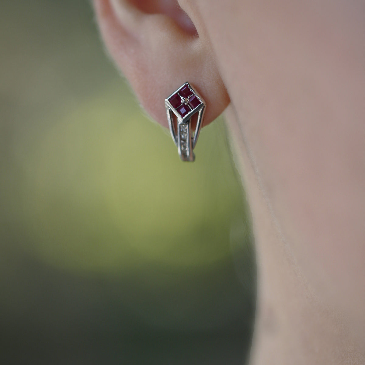 Silver Earrings with Diamond and Ruby Rhombus