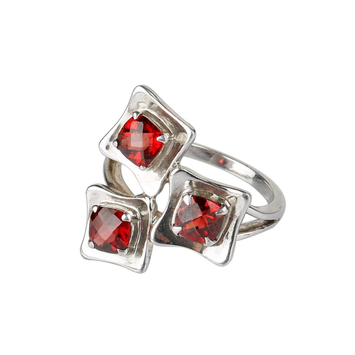Marvelous three square faced silver garnet ring